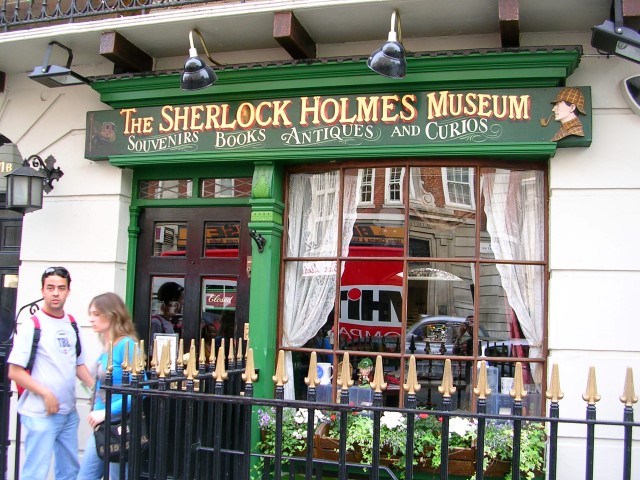 Sherlock Holmes Museum & Shop
