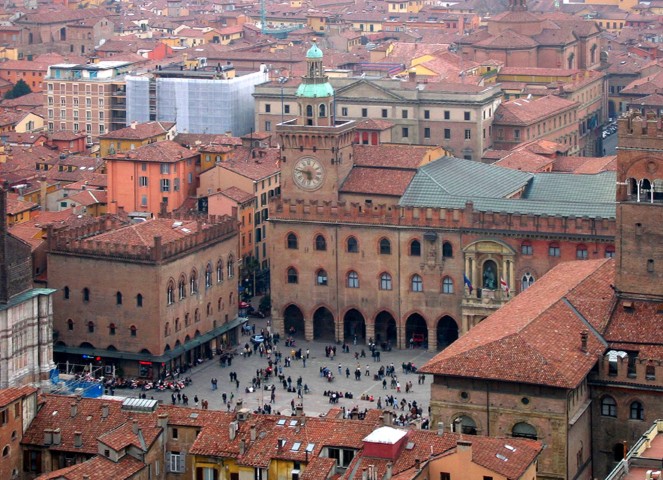 Bologna: Italy’s Culinary Capital – City Guide