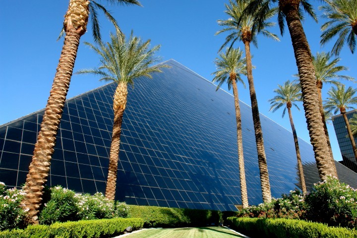 Las Vegas Hotel Guide – Luxor