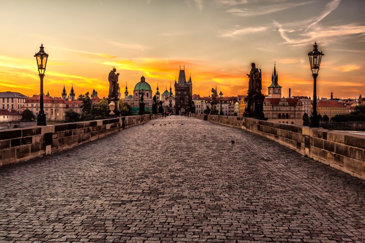 Experience the Romance of Prague – City Guide