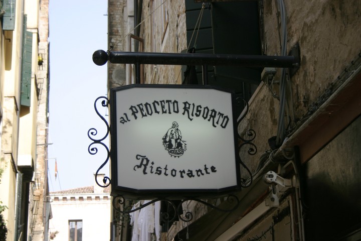 Venice_-_Restaurant_sign