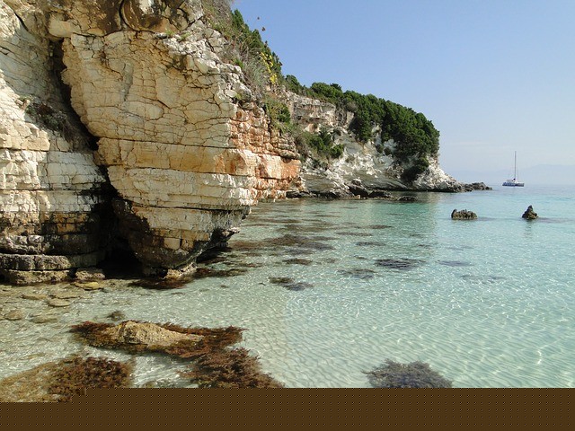 paxos-739708_640